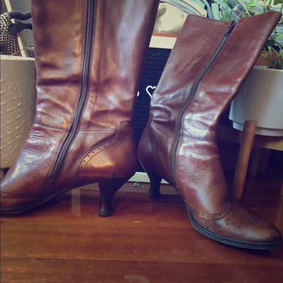Gorgeous wingtip Oxford Boots in cognac leather - Picture 1 of 6